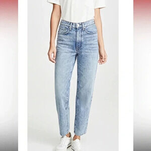 BLDWN Vintage Straight Jean in Vintage Blue.